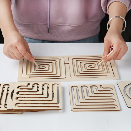 Interhemispheric Board with Removable Inserts