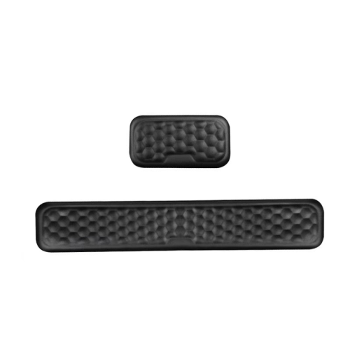 Gaming/office mouse pad with a memory foam