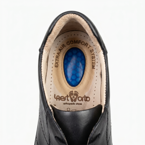Orthopedic sports shoes 15-007