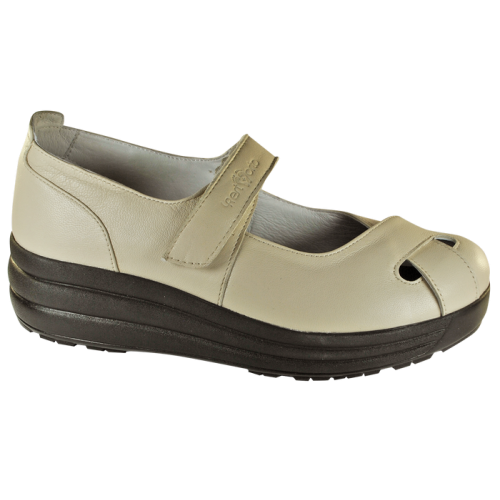 Women's orthopedic shoes 17-022 p. 36-41