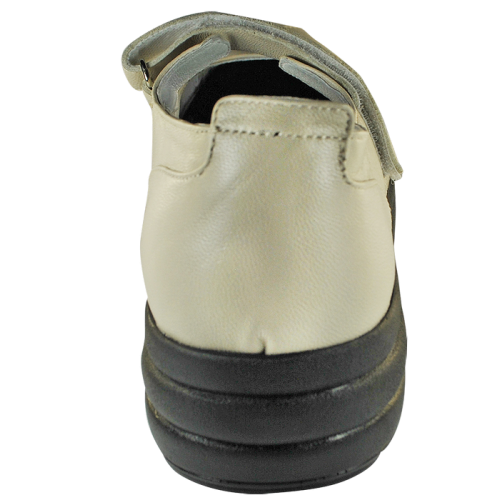 Women's orthopedic shoes 17-022 p. 36-41