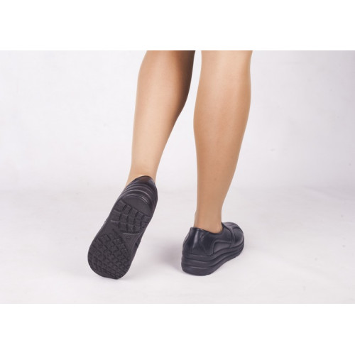  Women's orthopedic shoes 17-012 p. 36-41