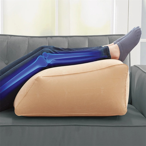 Inflatable pillow under the feet with a pump 63x60x23