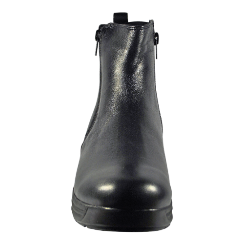 Winter women's orthopedic boots 17-703 p. 36-41